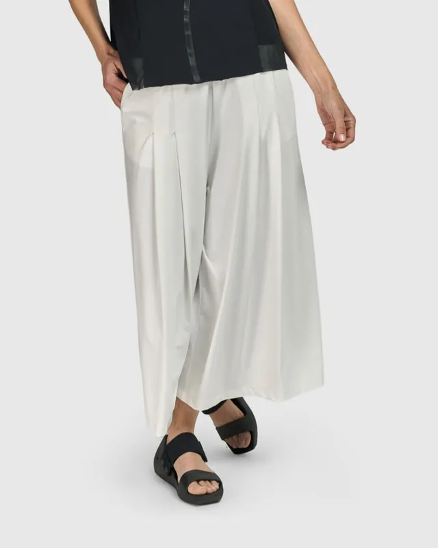 alembika-tekbika-royale-pants-eggshell-weite-crop-hose image 1