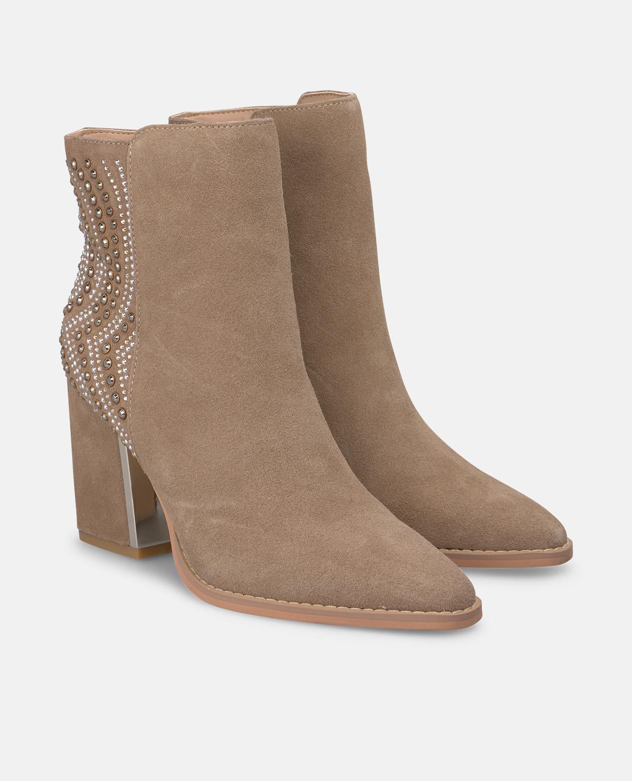alma-en-pena-stiefelette-mit-nieten-in-vison-8-cm-cowboy-absatz image 2