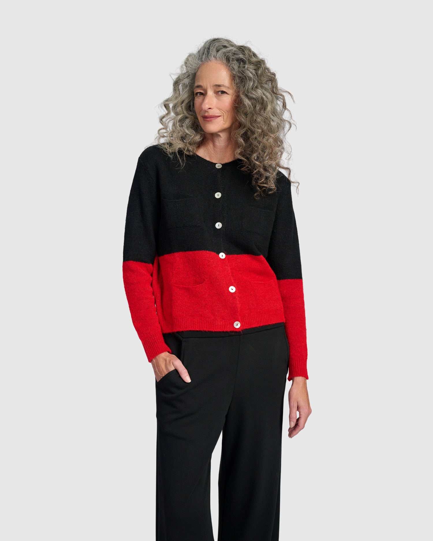 alembika-maeve-cardigan-black-crimson image 1