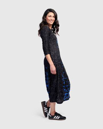 alembika-arcadia-crew-cocoon-kleid-blue image 4