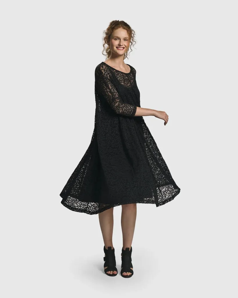alembika-artemis-trapeze-kleid-schwarz image 1