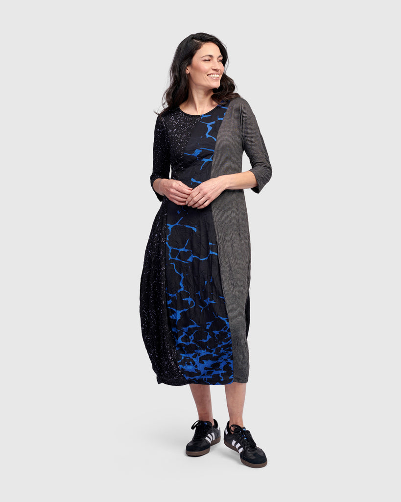 alembika-arcadia-crew-cocoon-kleid-blue image 1