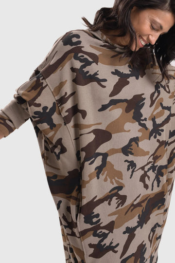 alembika-urban-dolman-kleid-damen-braun-camo image 2