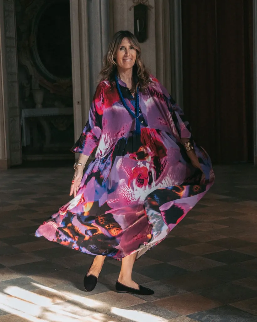 alembika-hikari-oversized-kleid-orchid-maxikleid image 1