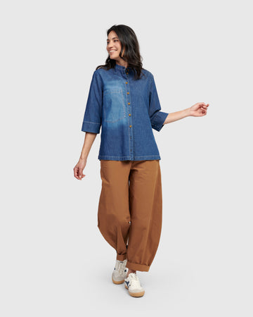 alembika-atelier-button-down-bluse-denim image 8