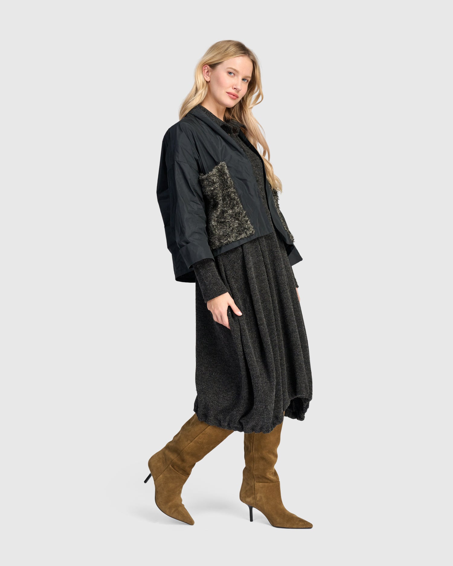 alembika-urban-basalt-jacke-schwarz-boxy-kurzjacke image 7
