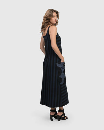 alembika-urban-maxi-tank-kleid-in-navy image 4