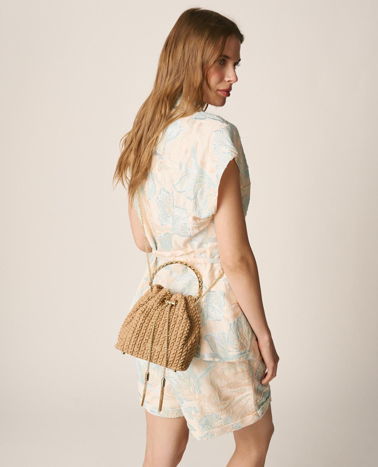 alma-en-pena-bowler-tasche-leder-strassgriff-kette-arena image 3