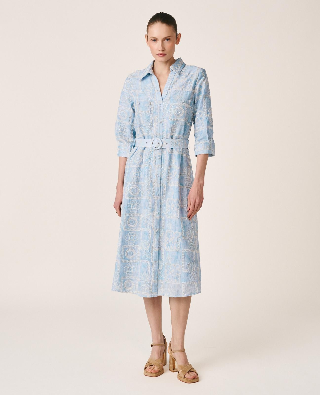 alma-en-pena-midi-kleid-stickerei-pailletten-blau-mit-raffia-g-rtel image 3