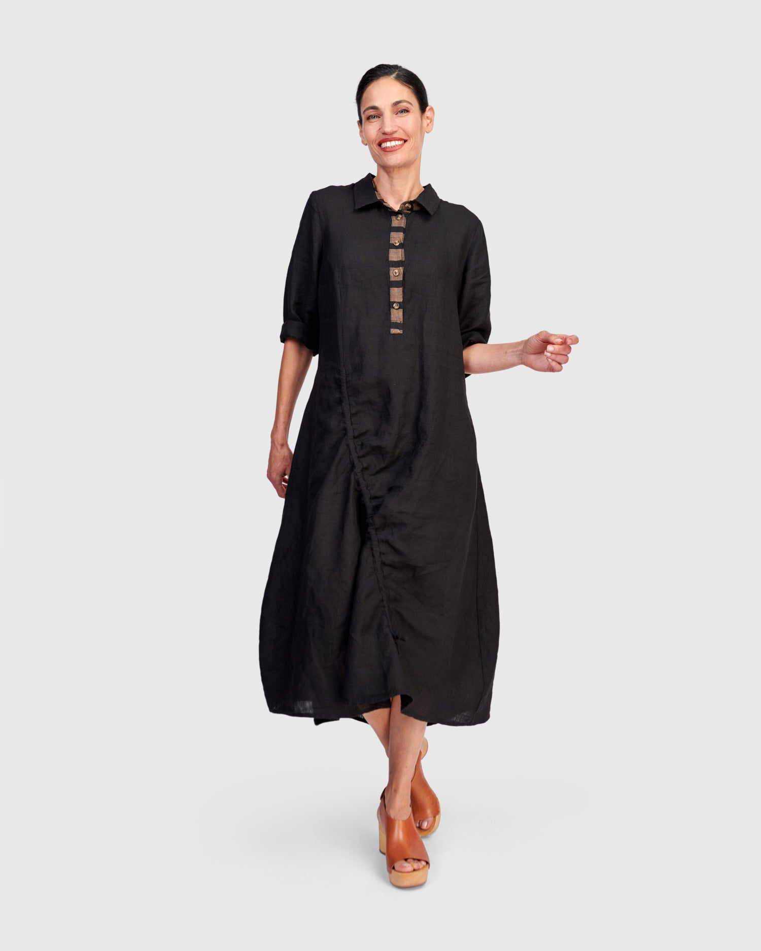 alembika-driftwood-leinenkleid-damen-schwarz image 1