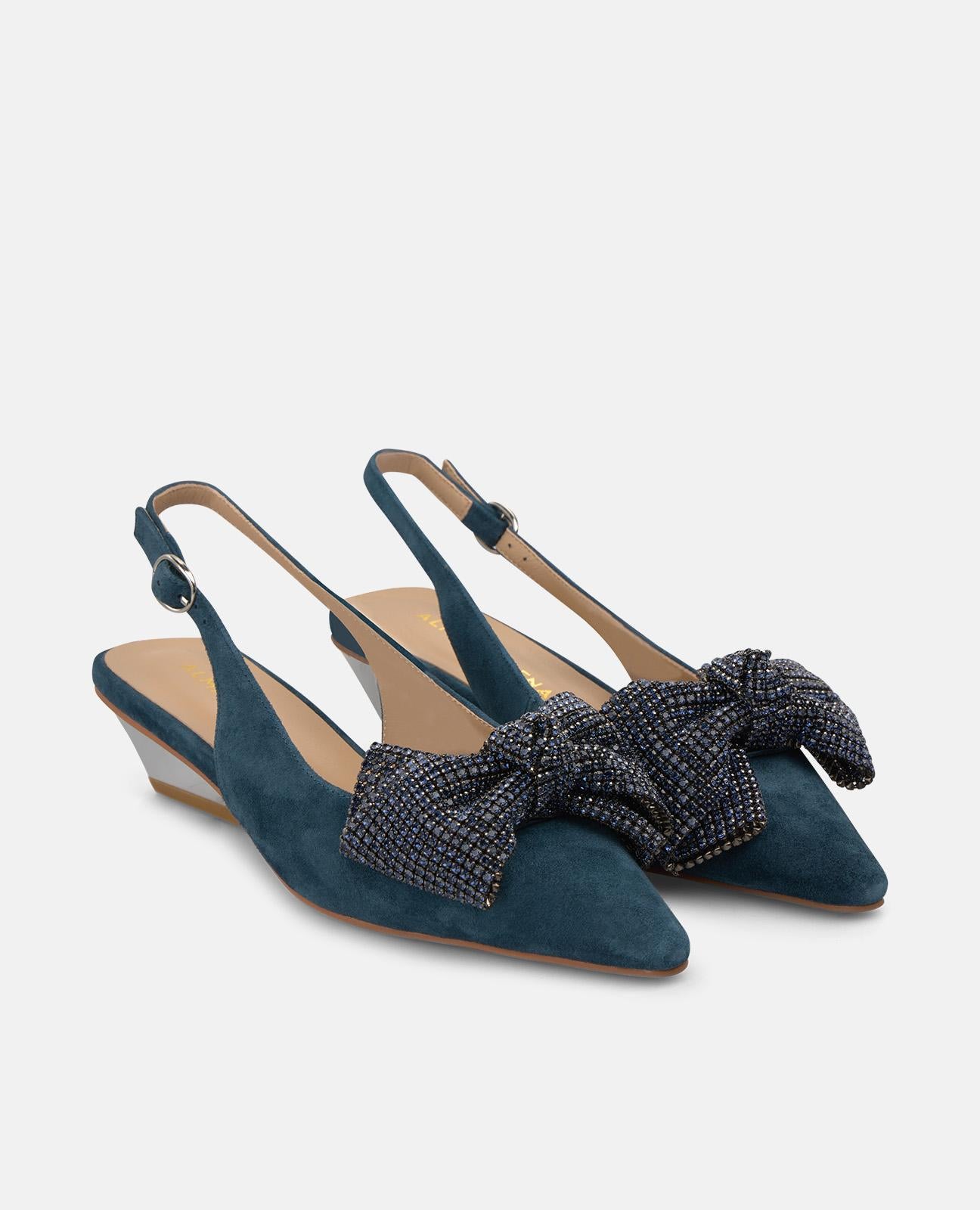 alma-en-pena-slingpumps-blau-mit-schleife-spitze-kappe-5-cm-blockabsatz image 2