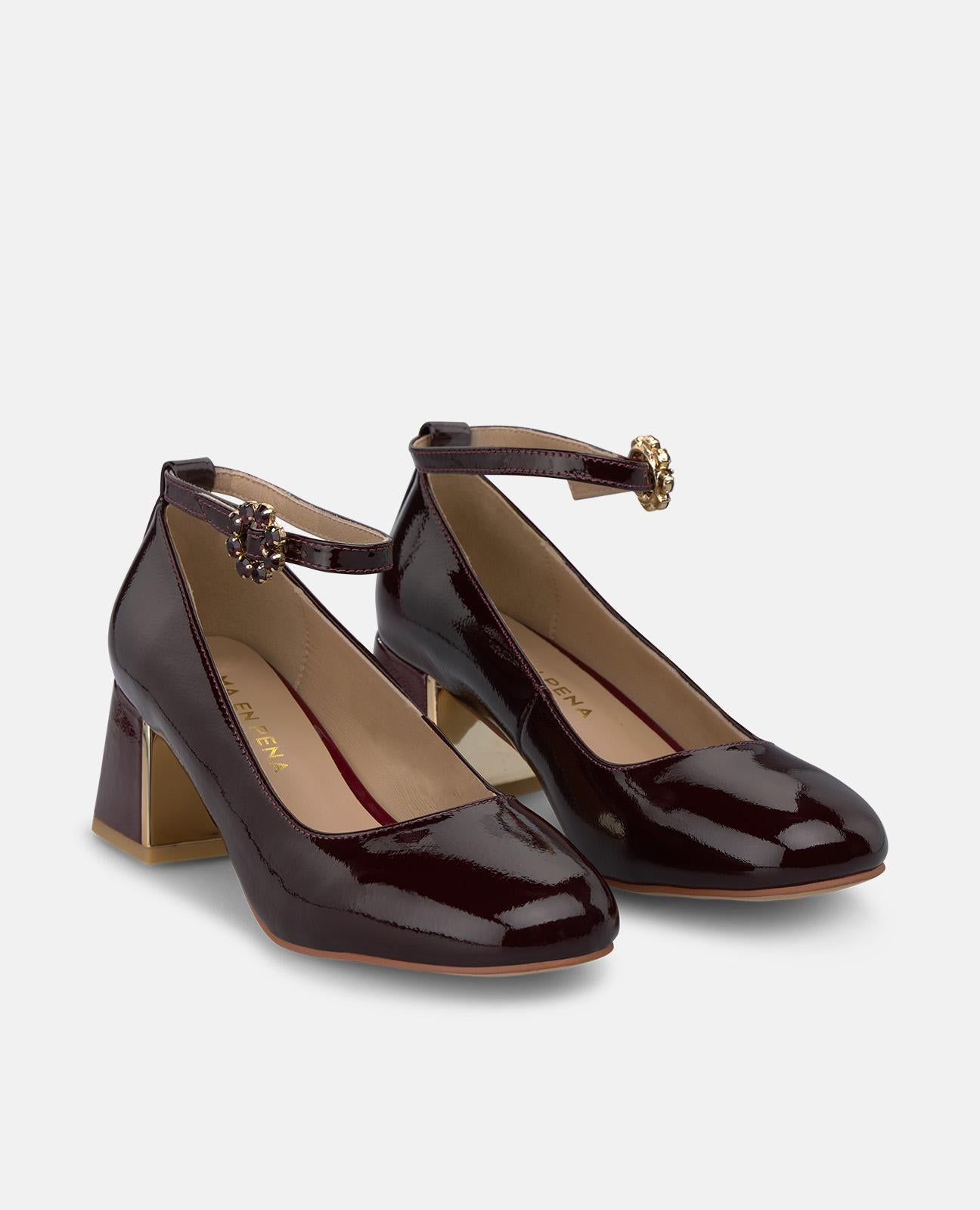 alma-en-pena-lack-pumps-bordeaux-5-5-cm-blockabsatz image 2