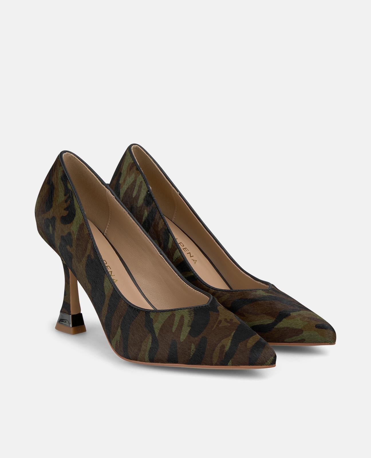 alma-en-pena-high-shoes-pumps-mit-spitzer-zehe-9-cm-absatz-in-gr-n image 2