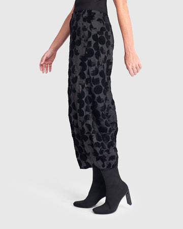 alembika-carbon-barrel-pants-crescent-cropped-ballonhose image 4