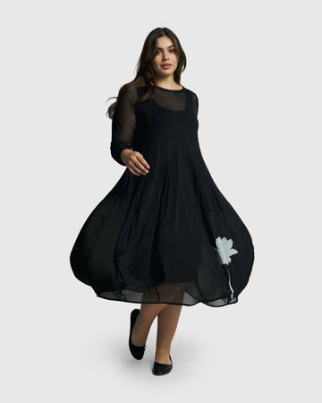 alembika-tekbika-charlotte-crew-cocoon-kleid-tulle image 2