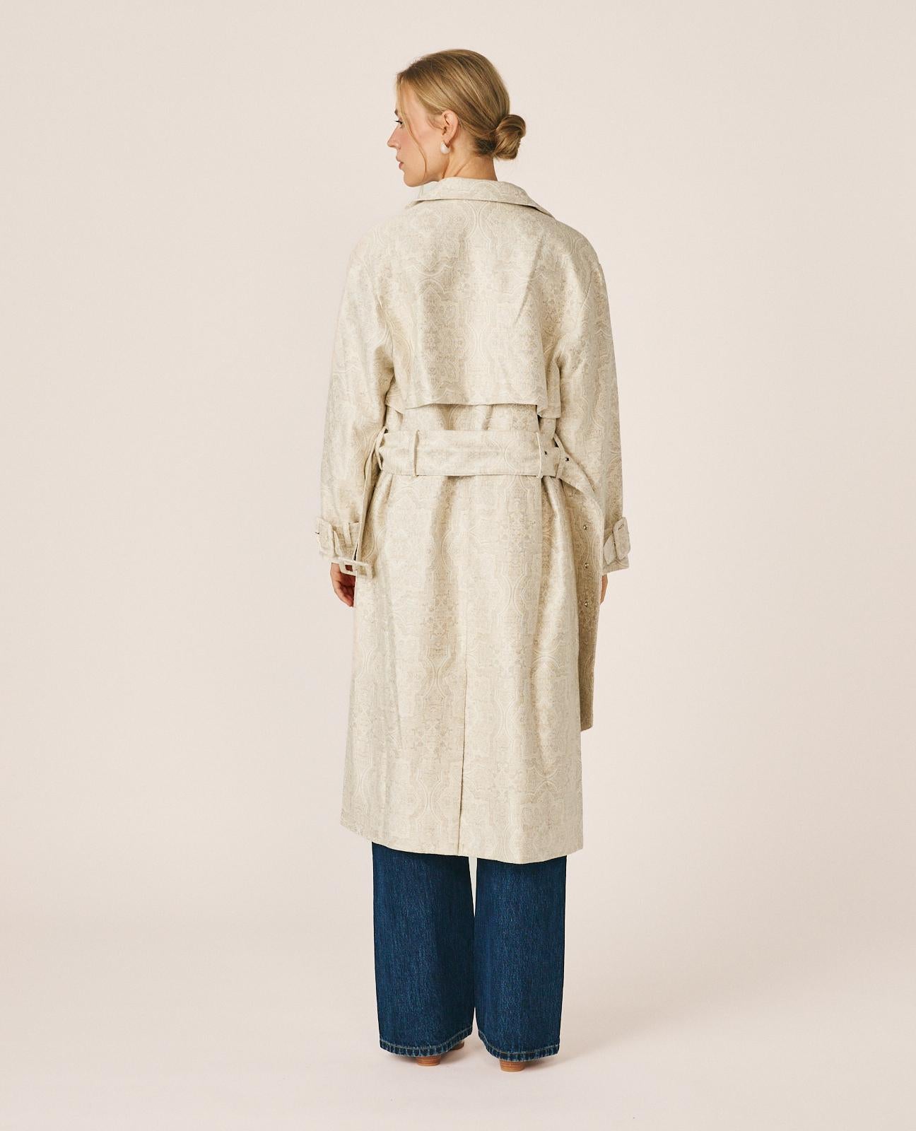 alma-en-pena-long-wrap-around-trenchcoat-beige-doppelreihig-lang image 7