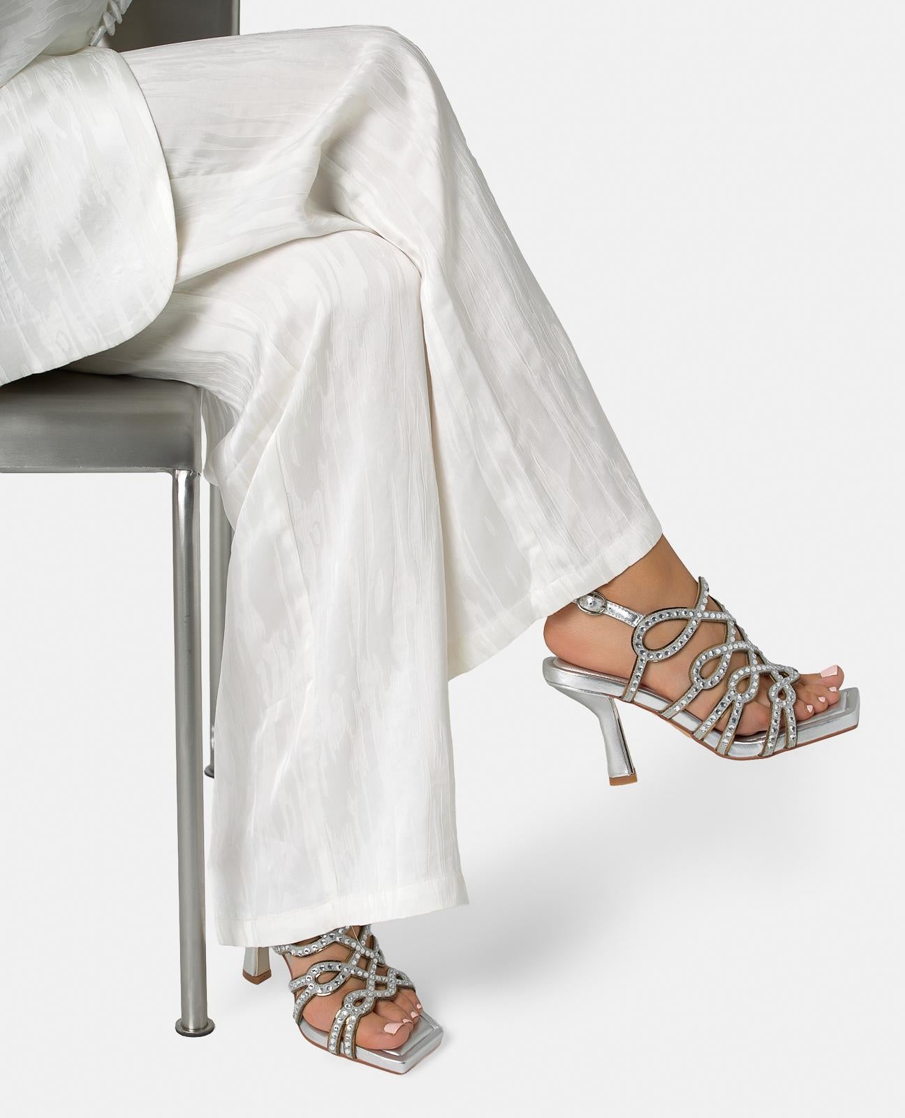 alma-en-pena-sandaletten-mit-absatz-und-strass-silber-mit-9-cm-stiletto image 5