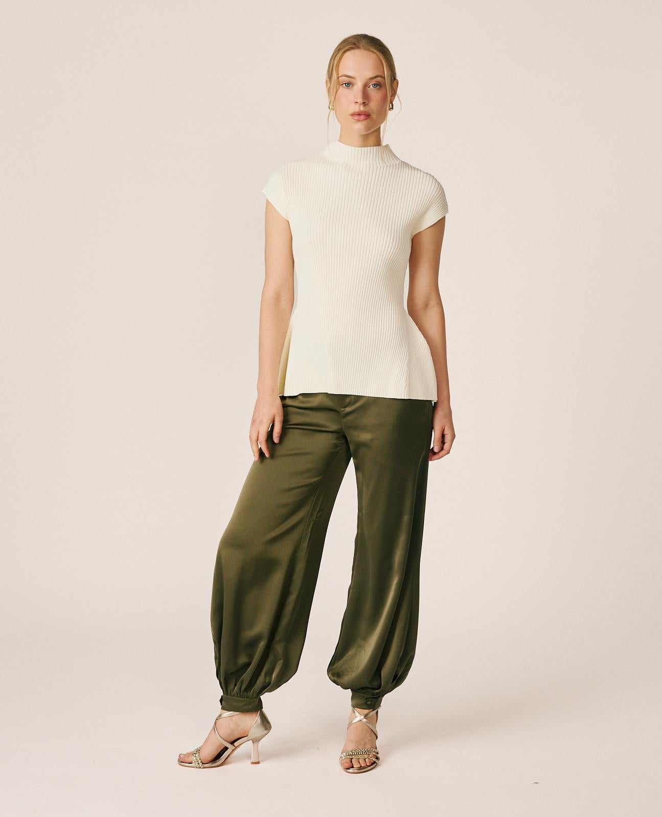 alma-en-pena-jacquard-boxer-hose-khaki-baggy image 1
