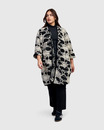 alembika-urban-spectre-cocoon-jacke-web-mantel image 6
