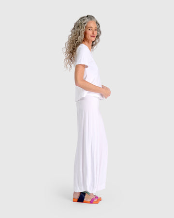 alembika-essential-shaped-t-shirt-wei image 5