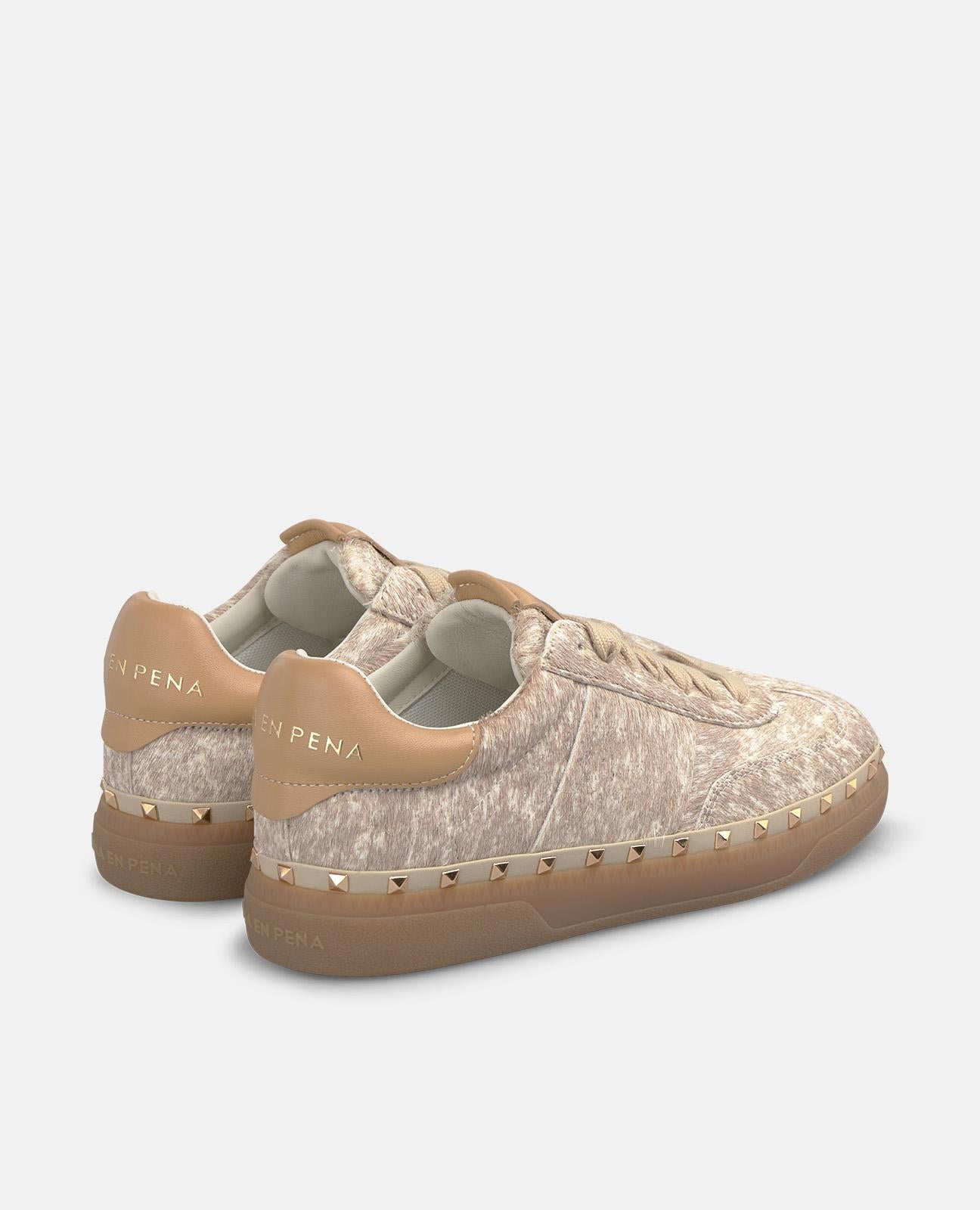 alma-en-pena-sneaker-beige-fell-gef-ttert-nieten image 3