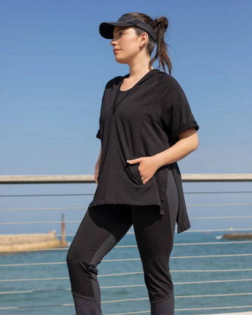 alembika-inhale-hooded-hi-lo-tunika-top-solid-black image 5