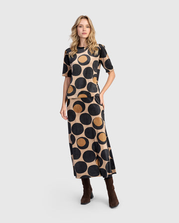 alembika-uma-velvet-mockneck-tee-eclipse image 2