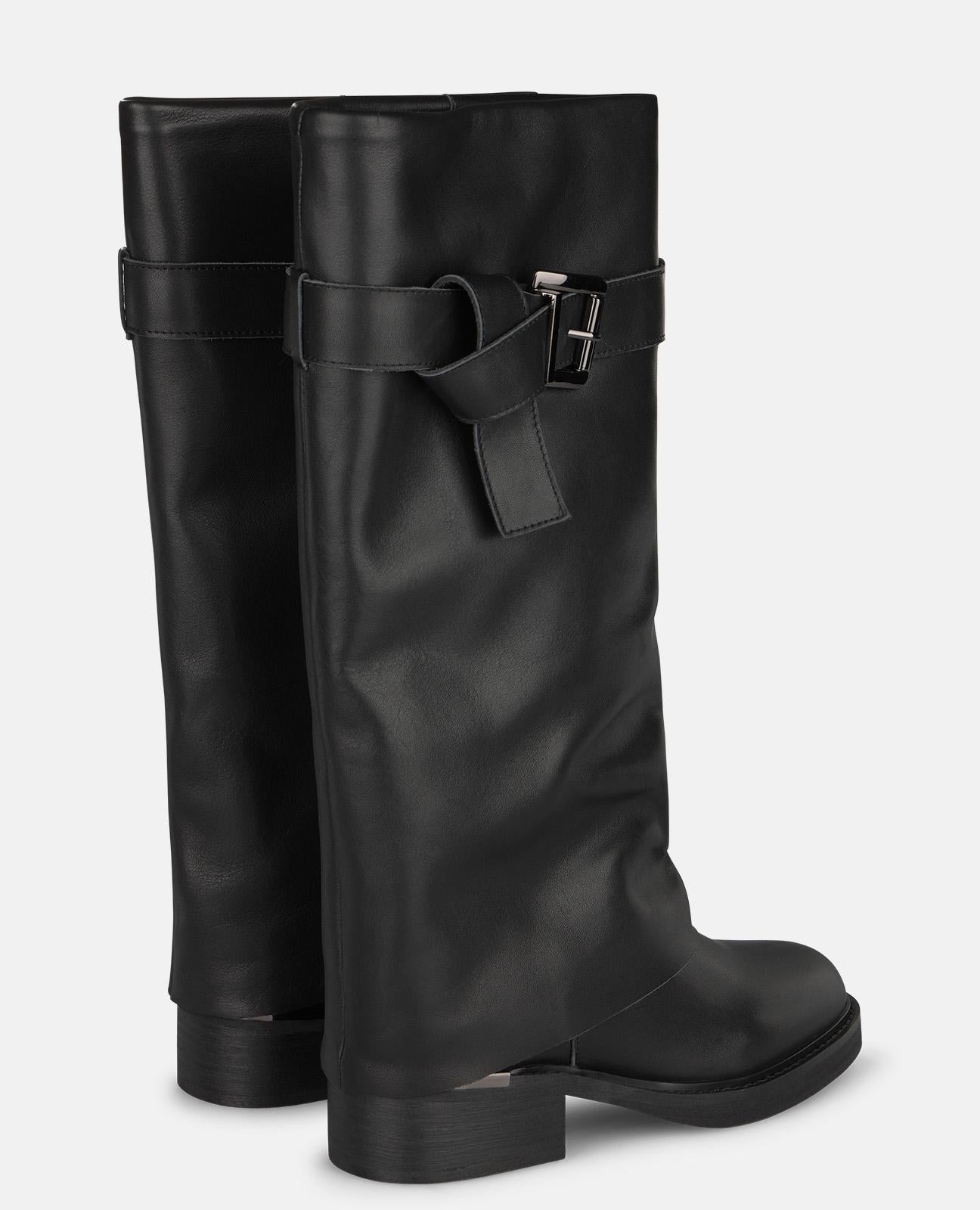 alma-en-pena-alfa-64250-flache-nappa-stiefel-mit-schnalle-schwarz image 3