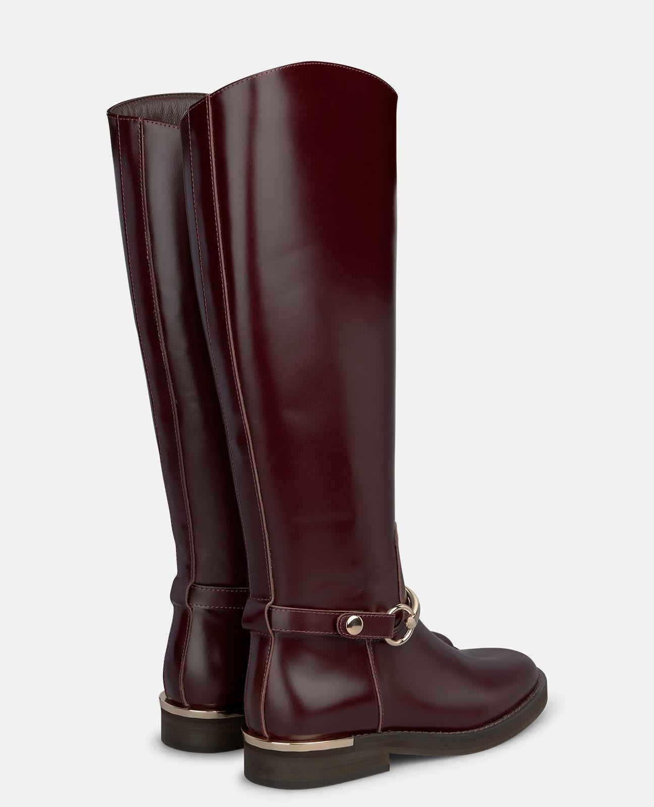 alma-en-pena-nappa-leder-boots-bordeaux-mit-schnallen-detail-flache-stiefeletten image 3