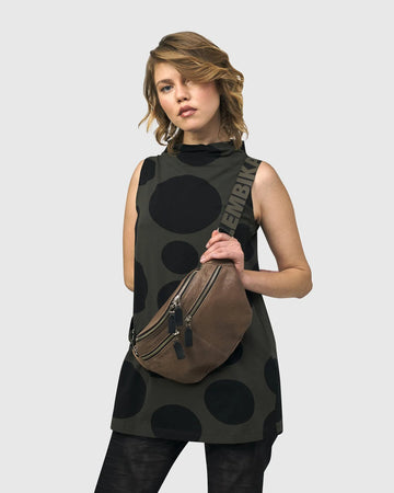 alembika-crossbody-sling-bag-holz image 2
