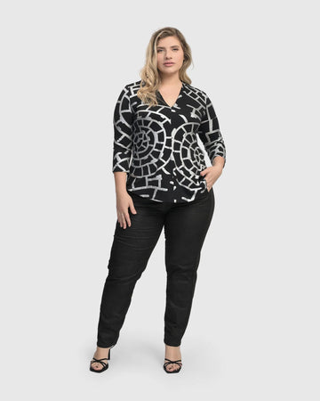 alembika-hypnotic-signature-v-neck-top-silver image 7