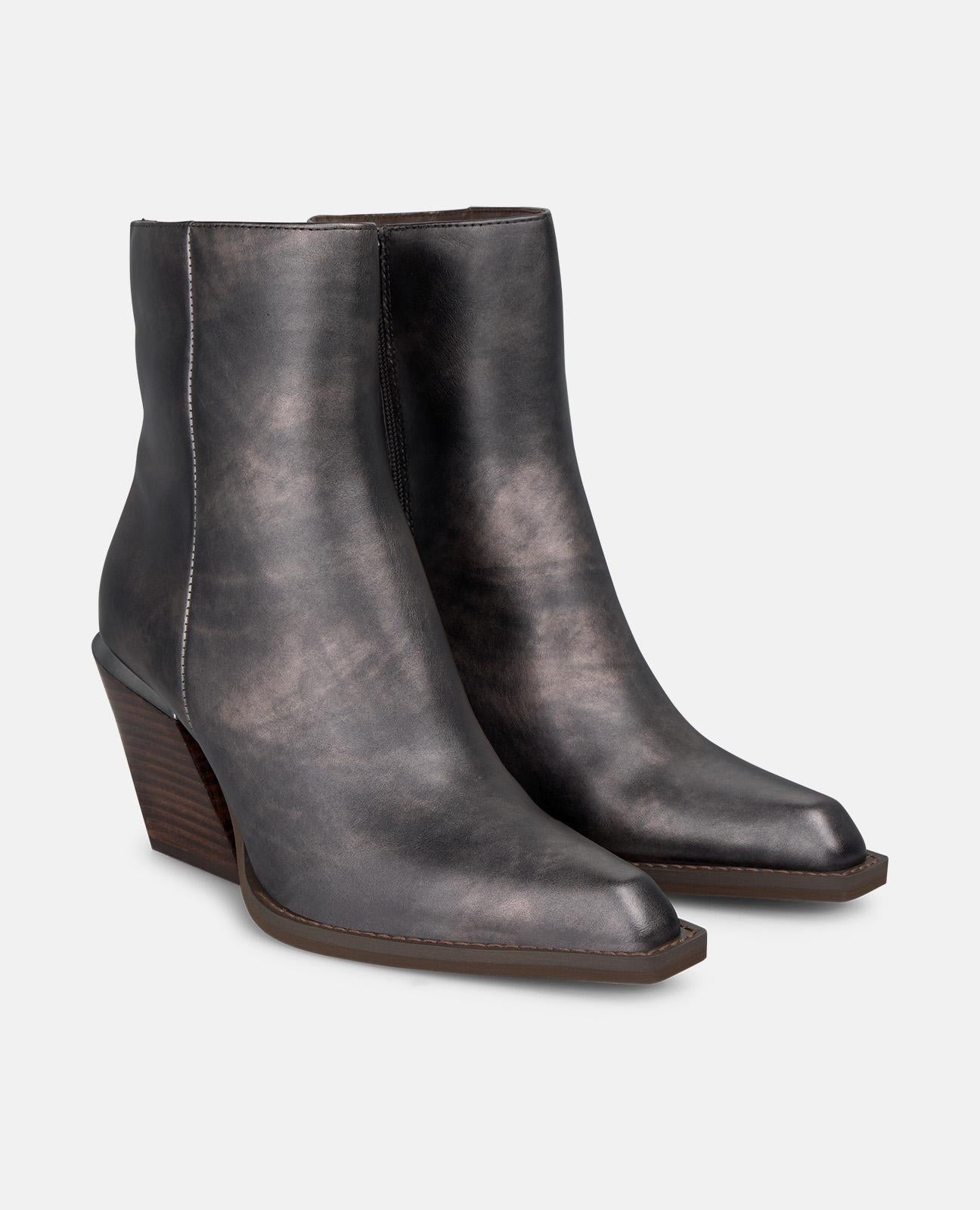 alma-en-pena-metallic-leder-stiefeletten-silber-8-cm image 2