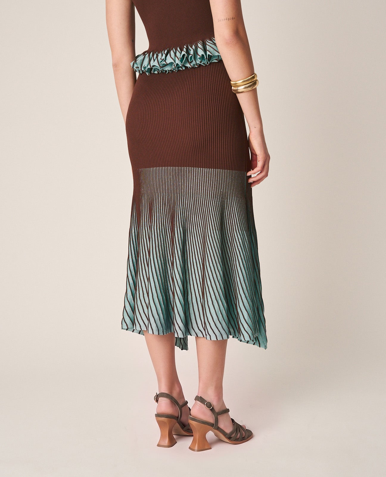 alma-en-pena-shiny-knit-skirt-langer-strickrock image 5