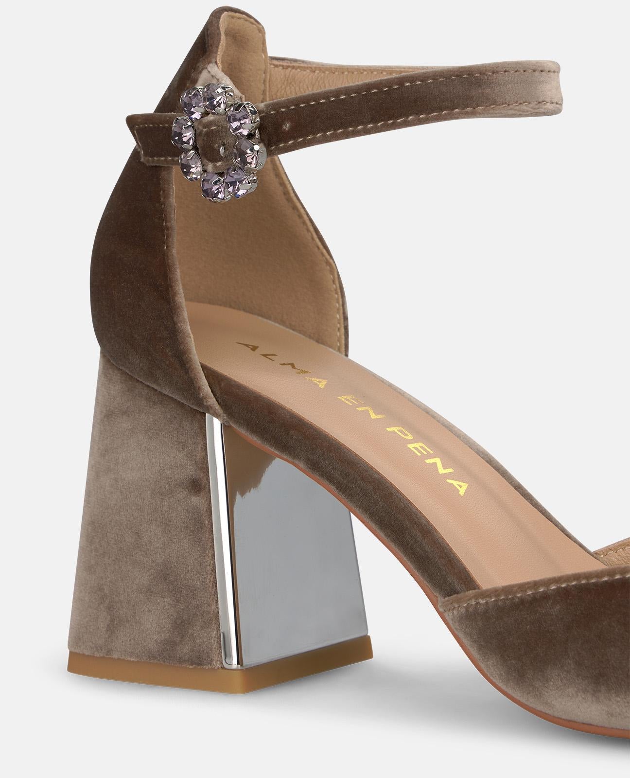alma-en-pena-samt-pumps-vis-n-7-cm-blockabsatz-leder image 4