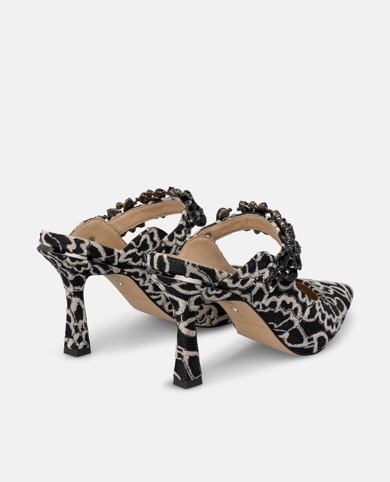 alma-en-pena-alfa-64001-lackleder-slingpumps-mit-kitten-absatz-schwarz image 3