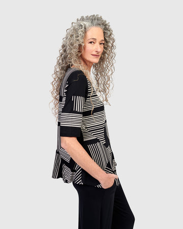 alembika-sierra-flouncy-tee-shirt-bars image 4