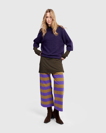alembika-urban-retrofit-cropped-pants-purple-7-8-hose image 8