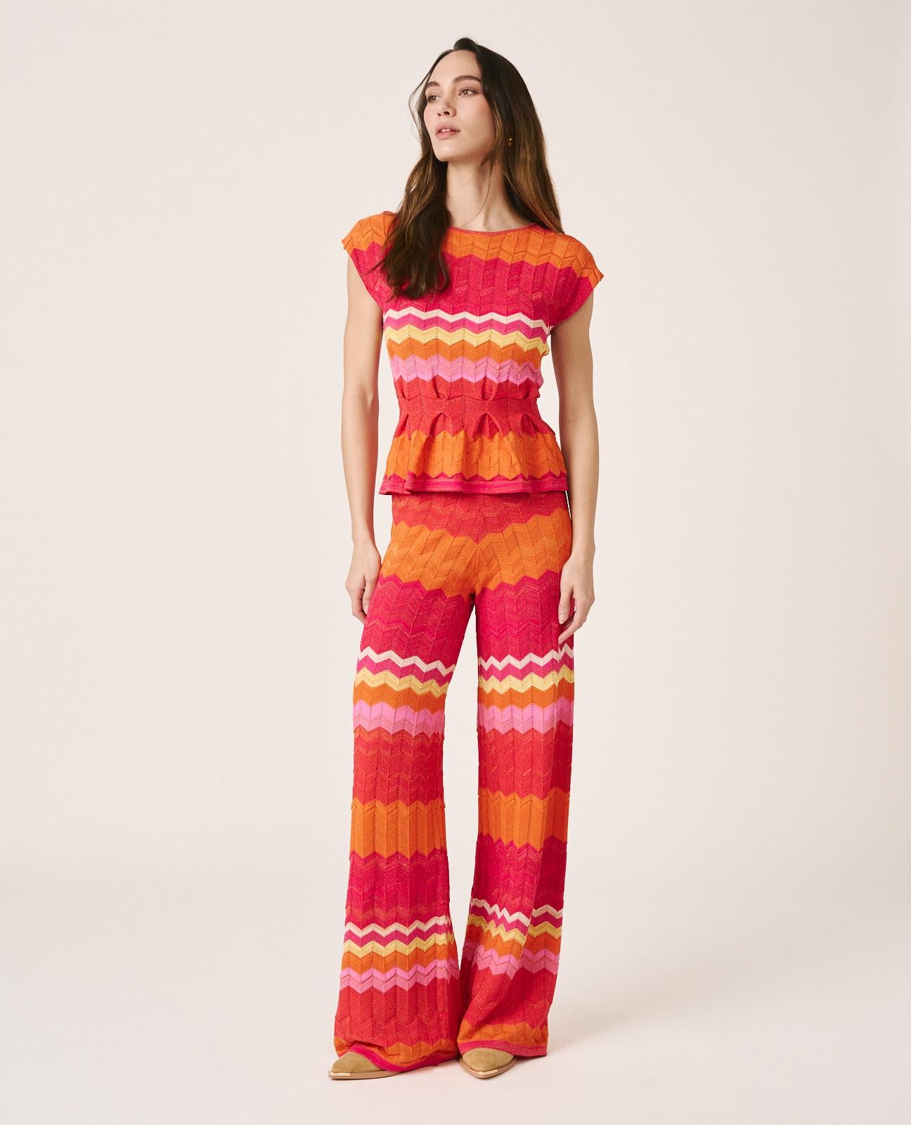 alma-en-pena-top-geometric-motif-stitch-fuchsia-damen image 7