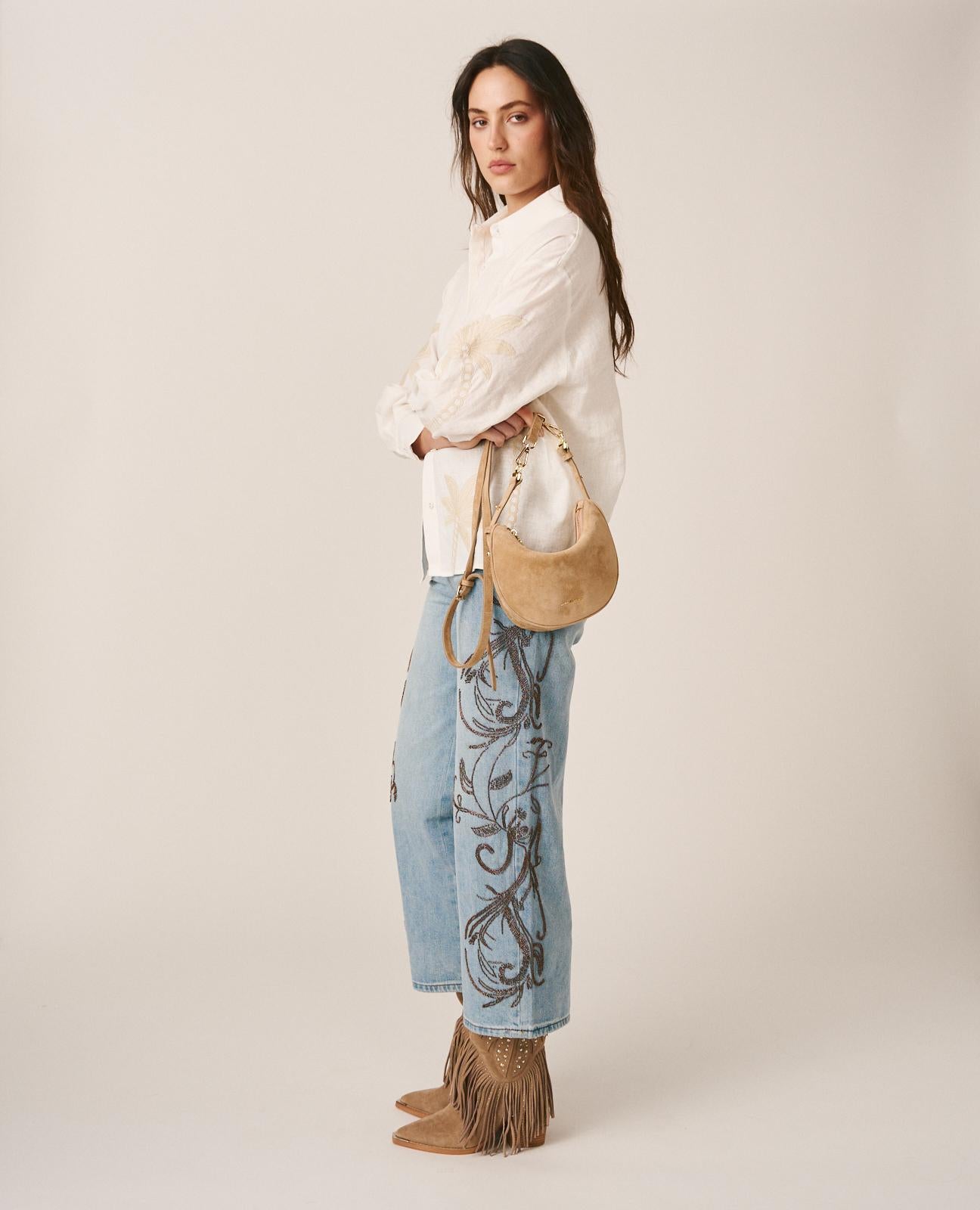 alma-en-pena-denim-pants-details-straight-leg-jeans-blau-mit-nieten image 2