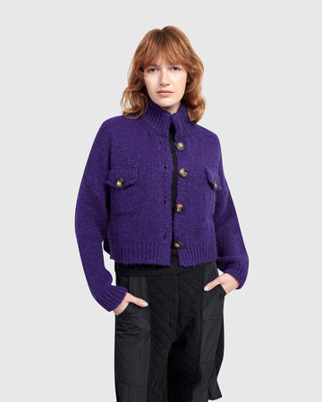 alembika-trucker-cardigan-lila-cropped-strick image 3