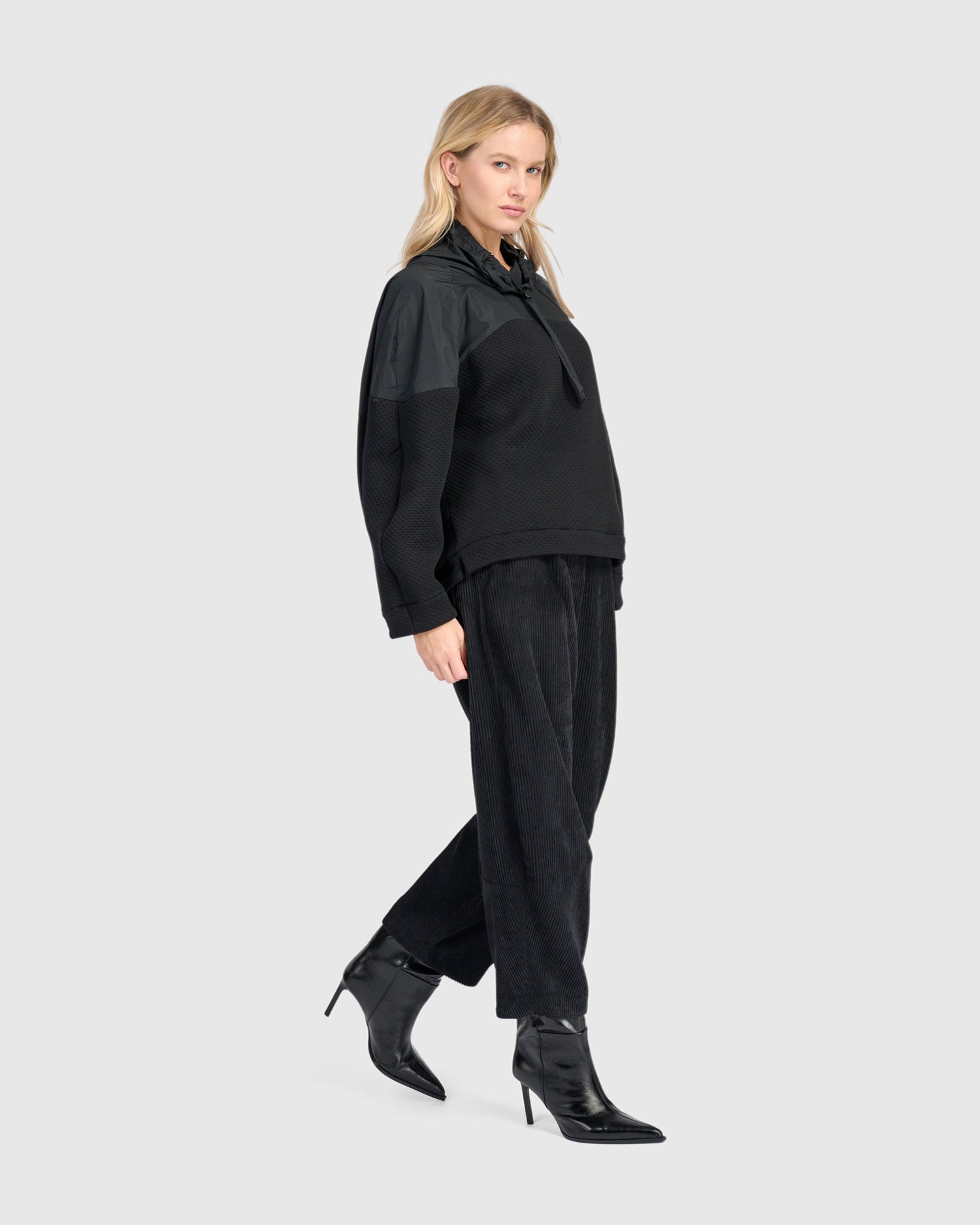 alembika-urban-cody-pullover-schwarz image 4