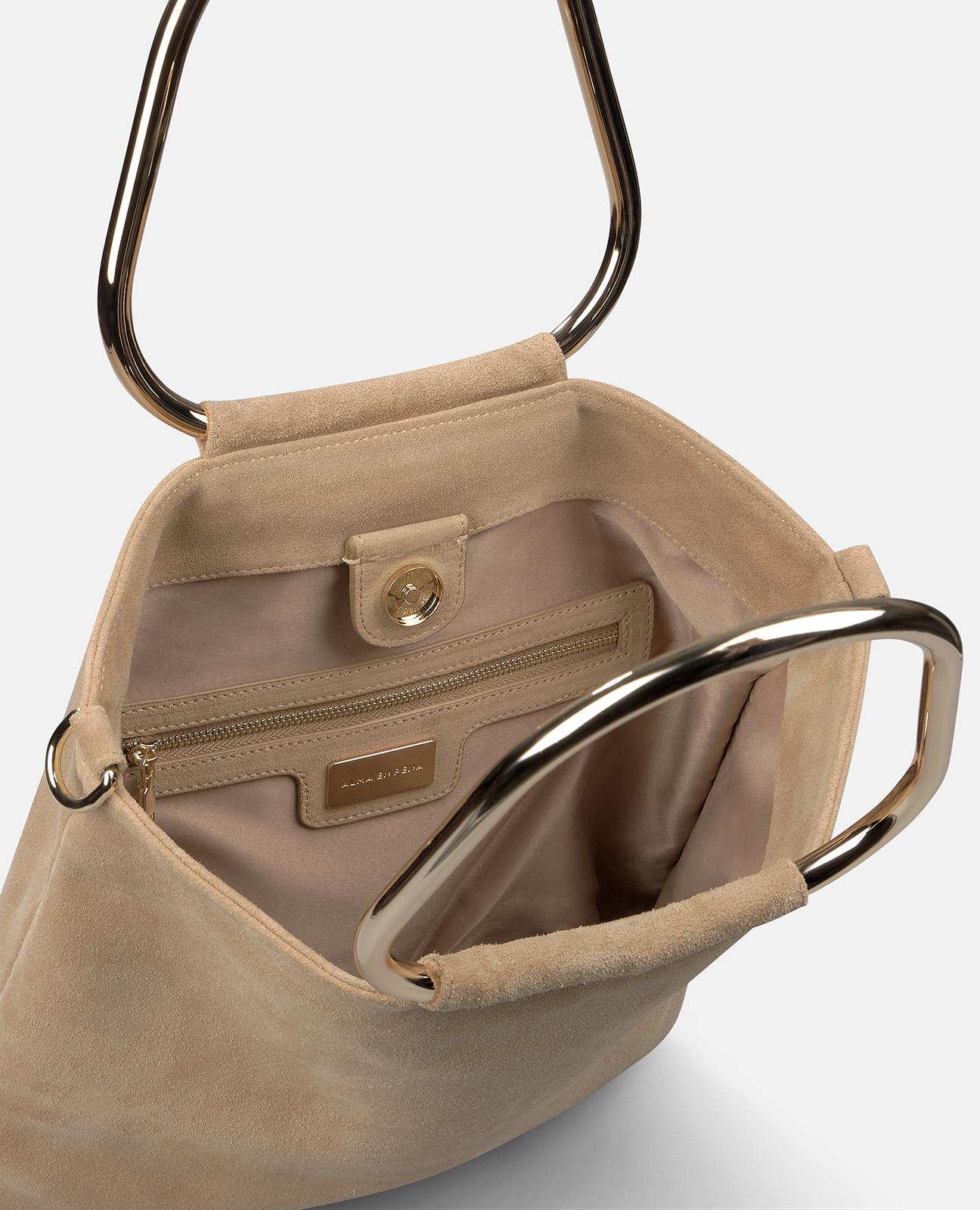 alma-en-pena-verstellbare-schultertasche-arena-leder-mit-fransen image 2