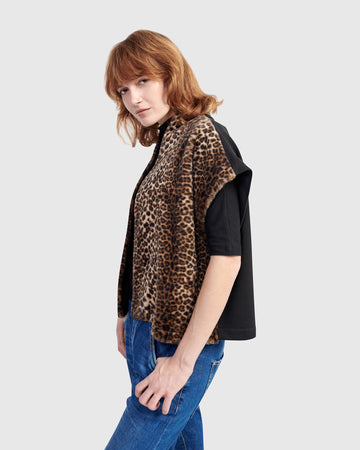 alembika-urban-prowl-weste-leopard-rmellose-damen-weste image 4