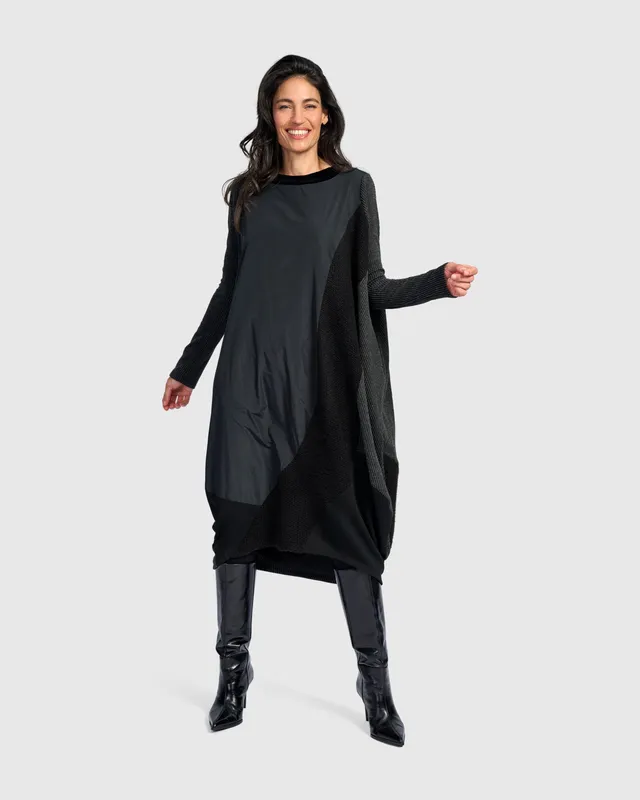 alembika-urban-slope-oversized-kleid-schwarz-midi image 1