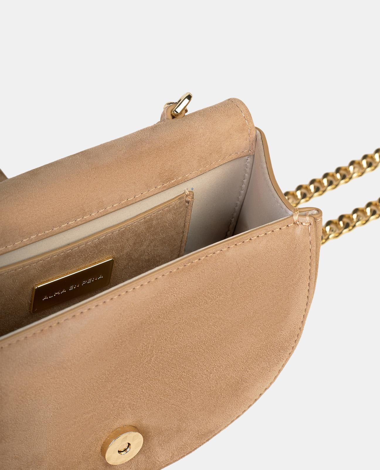 alma-en-pena-half-moon-bag-camel-leder-ketten-shopper image 3