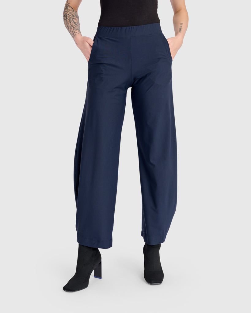 alembika-essential-tekbika-flow-pants-hose-midnight image 1