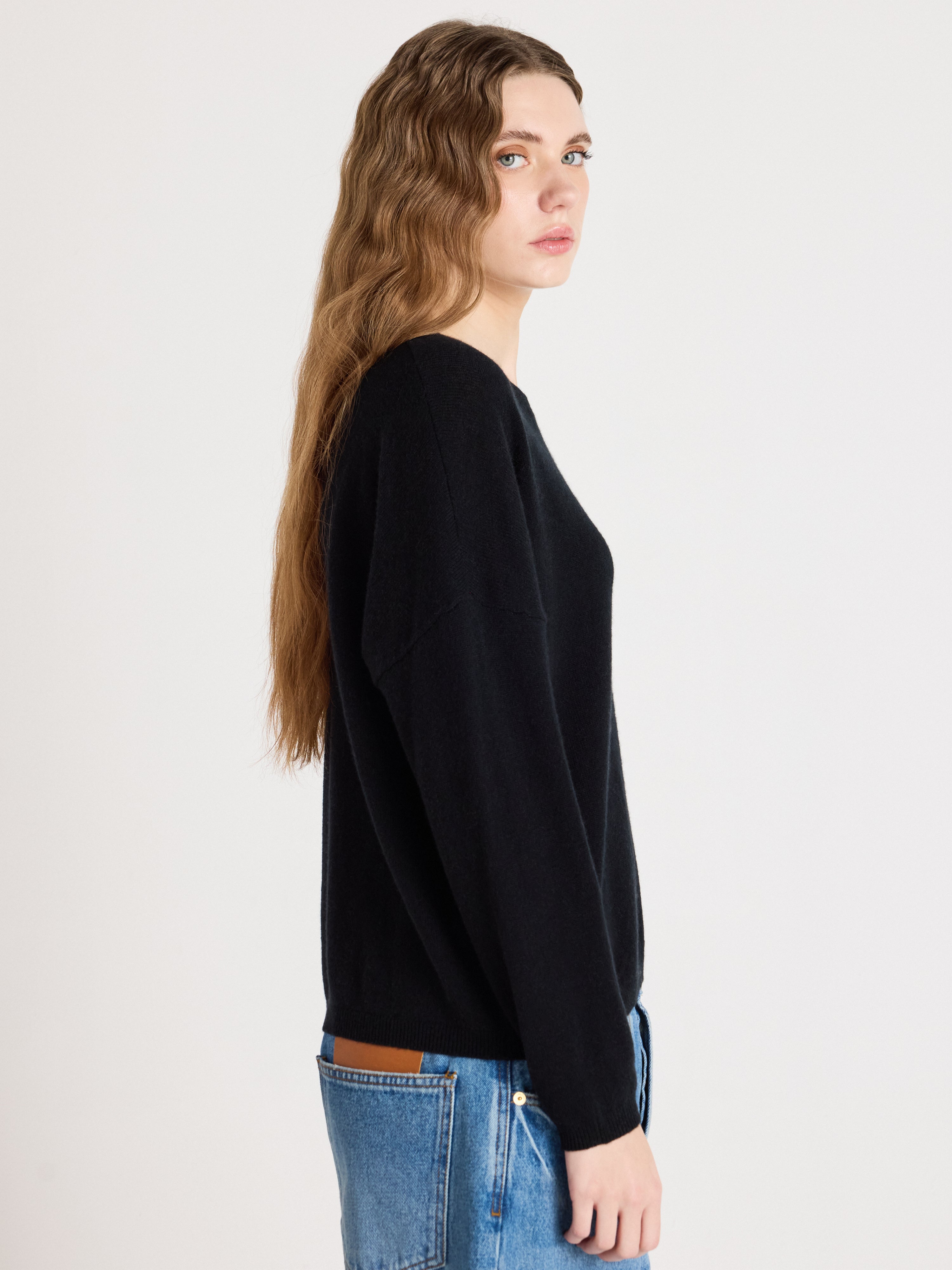 absolut-kaira-kaschmir-pullover-damen-schwarz image 4