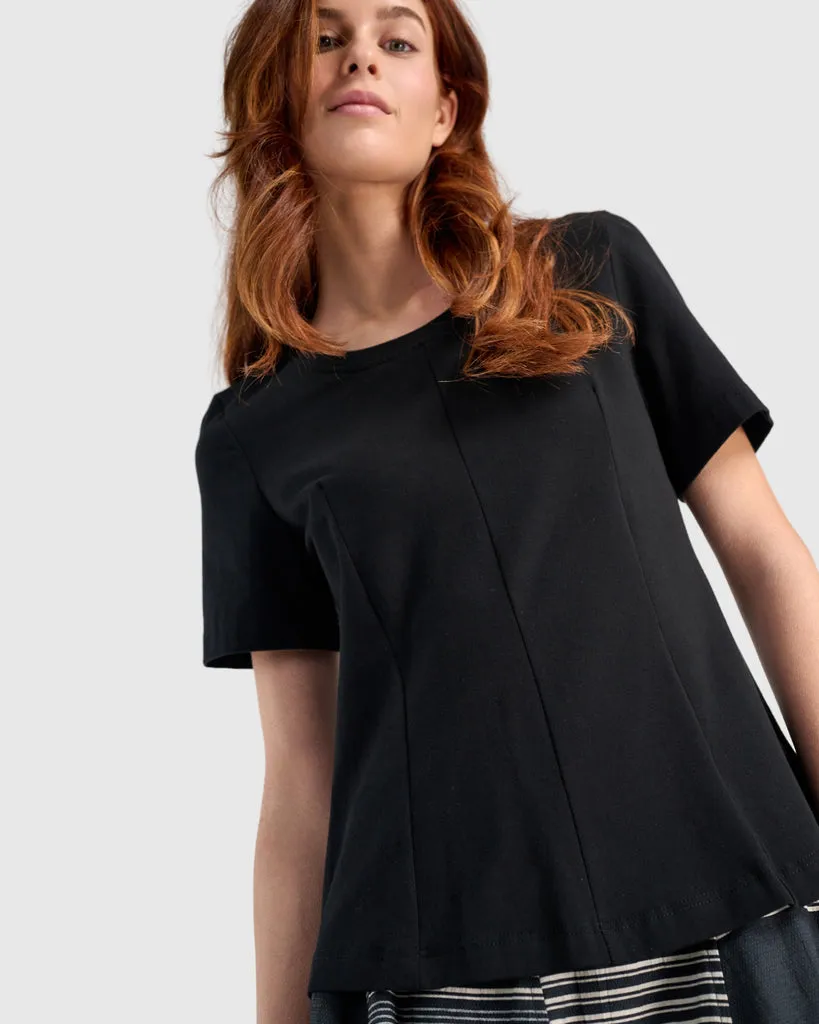alembika-essential-shaped-tee-damen-schwarz-kurzarm image 1