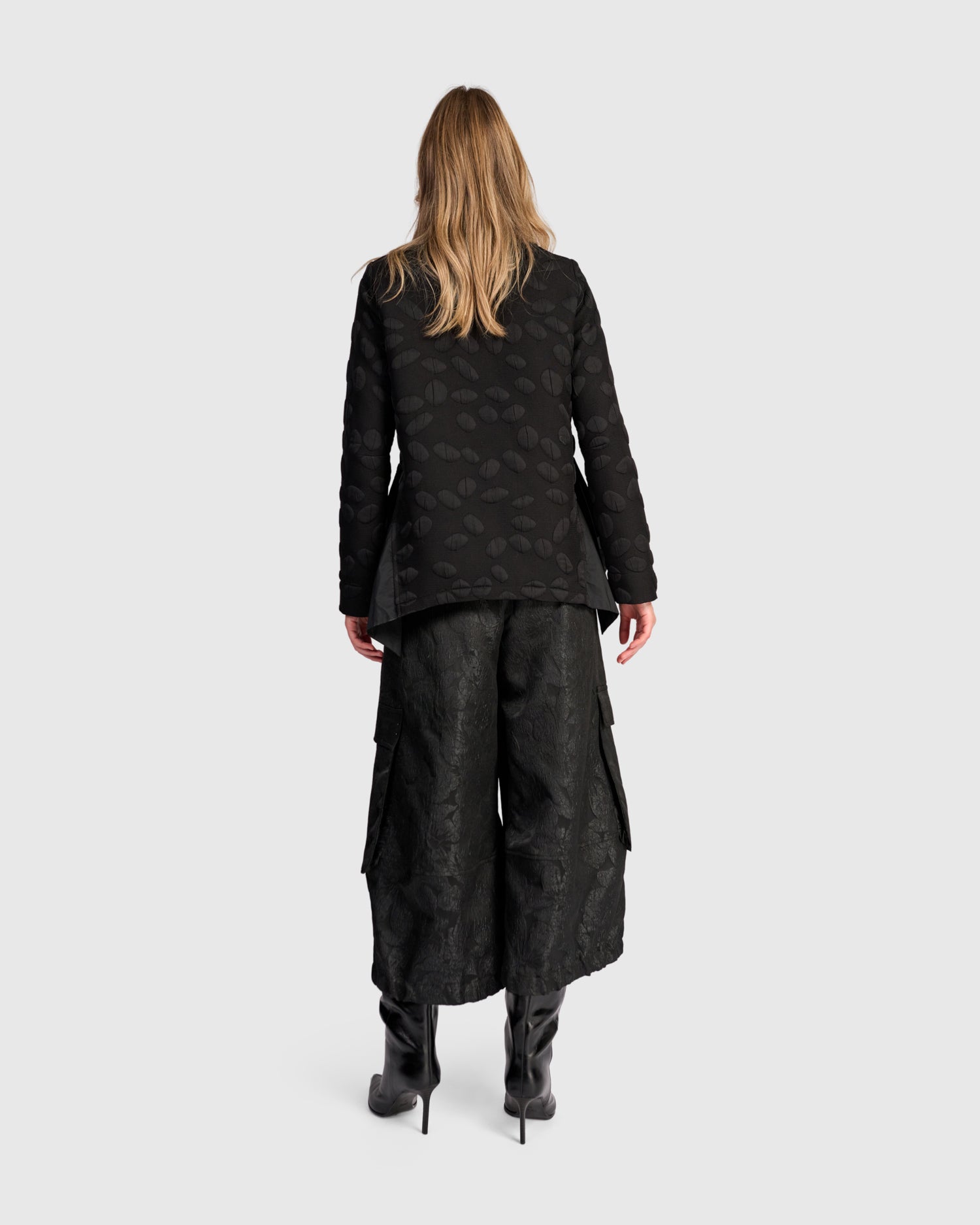 alembika-valmont-peplum-jacke-aj729c-black-spots image 4