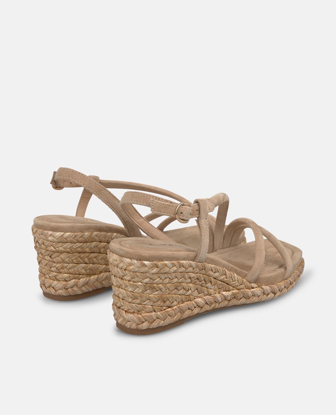 alma-en-pena-esparto-keilsandaletten-beige-7-cm-mit-eckiger-zehenpartie image 3
